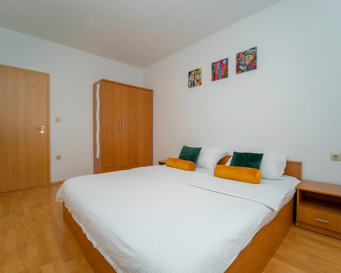 Apartments Baresic Μεντουλίν Εξωτερικό φωτογραφία